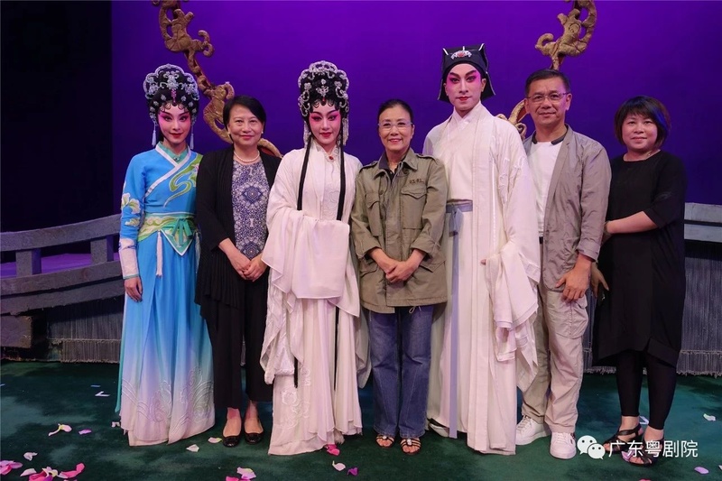 粤剧《白蛇传&middot;情》香港火爆登场，首show大受欢迎