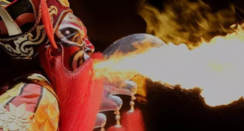 粤剧电影《柳毅奇缘》：&ldquo;戏曲化&rdquo;与&ldquo;电影化&rdquo;的博弈和平衡