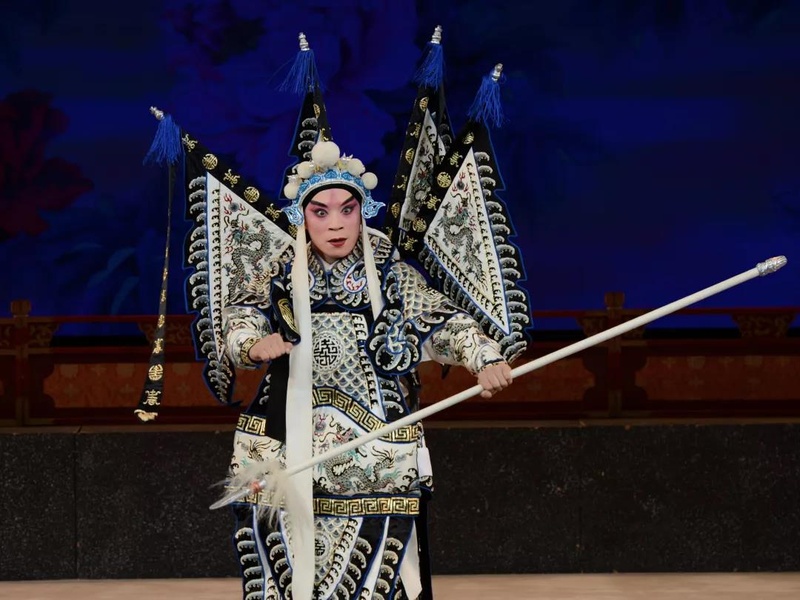 佛山粤剧院青年演员勇夺三金二银四铜！