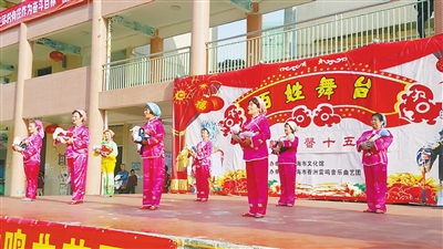 《粤韵飘馨》走进香洲十五小 师生感受粤剧魅力