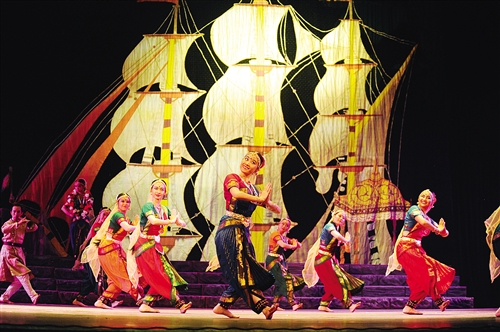 【热点关注】戏剧盛会隆重登场  2015中国&mdash;东盟（南宁）戏剧周开幕