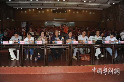 【比赛资讯】广州市第三届&ldquo;长者杯&rdquo;粤曲演唱大赛报名踊跃 决赛将于9月举行