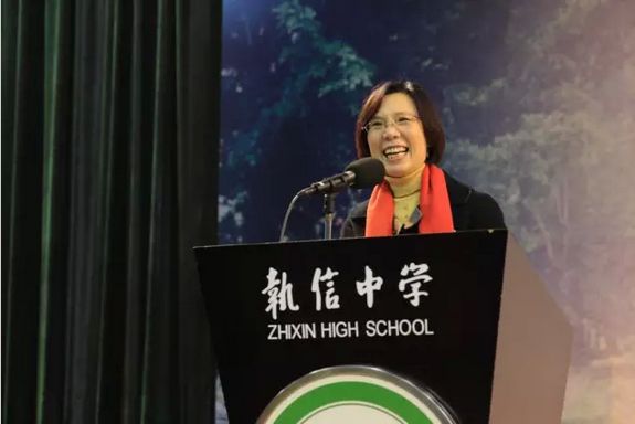 【粤剧进校园】粤剧名家倪惠英和执信中学师生畅谈粤剧之美