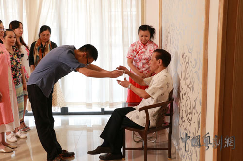 【梨园逸事】赵毅生收徒仪式日前举行