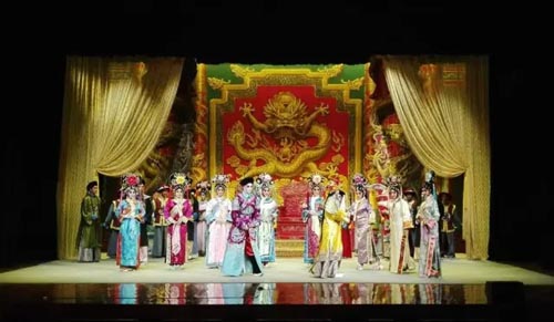 【剧评与争鸣】《清宫遗恨》让人耳目一新的英语粤剧