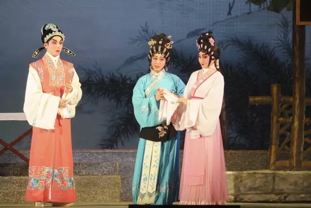 【中山资讯】大型古装粤剧《梨花情》《汉文皇后》在中山上演
