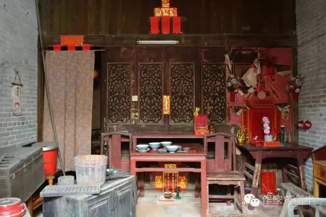 【梨园逸事】清代粤剧被镇压几近绝行，是他偷偷为粤剧留下火种