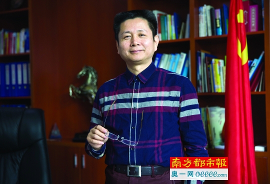 粤剧是一根蜡烛 照亮孩子成长路