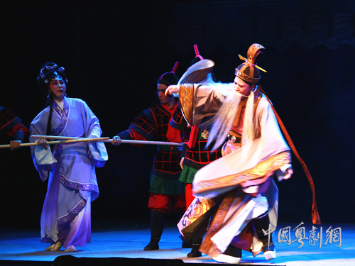 春班走进黄埔区，新编剧目燃放艺术魅力