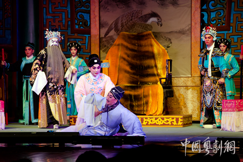 广州粤剧团春班转战珠三角连演10场！戏迷大饱眼福