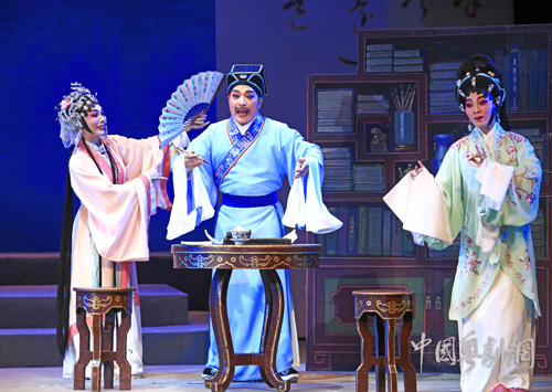 粤剧《审死官》，一部比《人民的名义》更经典的反腐剧