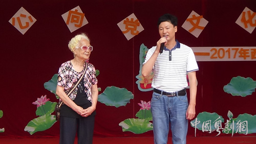 从化西宁小学六一汇演 粤剧元素叠彩纷呈