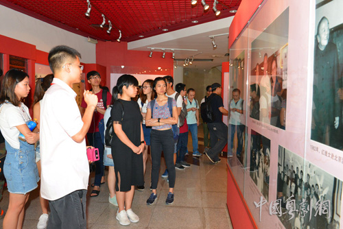 暨南大学&ldquo;粤港澳大学生&lsquo;岭南文化&rsquo;高级研修班&rdquo;探秘粤剧艺术