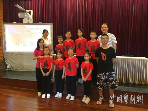 从化小红豆参加暑期粤剧表演人才培训班受益良多