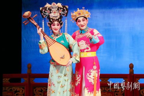 《光绪皇夜祭珍妃》成功上演，《三看御妹》谐趣登场