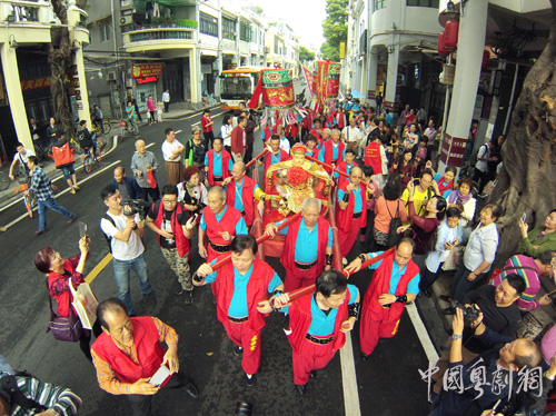 粤剧艺人的信仰！ 戏神&ldquo;华光祖师&rdquo;巡游来了