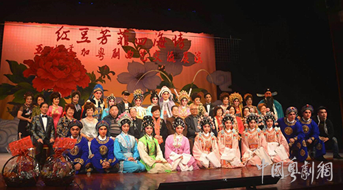 常怀赤子心，忠诚于粤剧&mdash;&mdash;专访白雪红