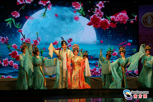 第六届吴川粤剧文化艺术节盛大开幕