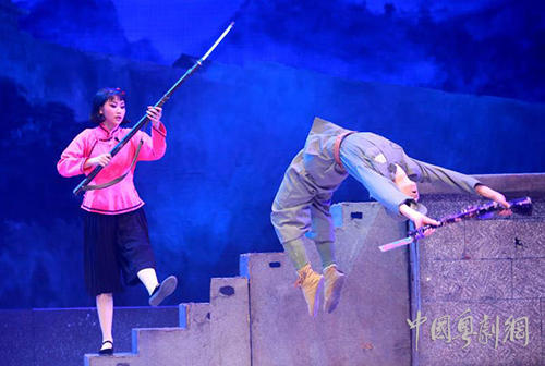 广东舞蹈戏剧职业学院毕业大戏《山乡风云》在广东粤剧艺术中心成功上演