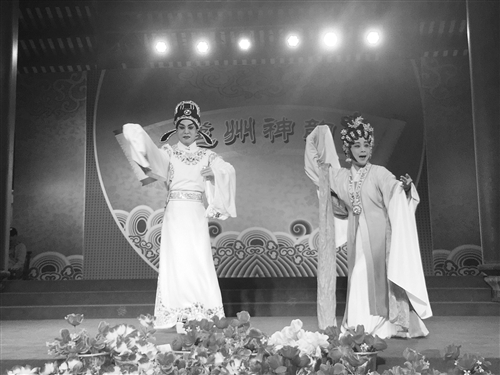 听听粤剧 再看魔术&mdash;&mdash;南宁市2018春节戏曲演出活动在新会书院举行