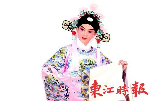 梨园逐梦十余载要为粤剧注新潮&mdash;&mdash;惠州龙门90后粤剧人伍家辉