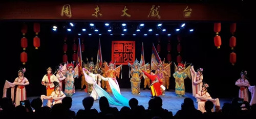 《周末大戏台》强势归回，观众齐点赞