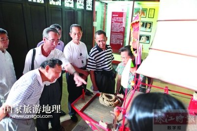 老艺人&ldquo;讲古&rdquo;回忆佛山粤剧辉煌史 （图）