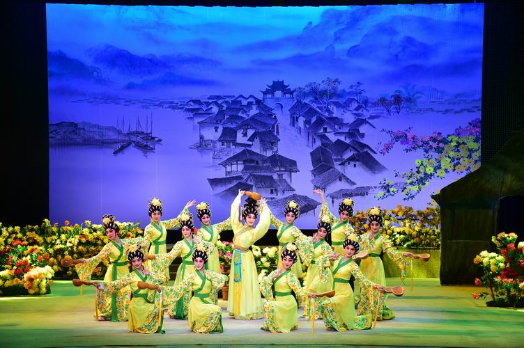 【剧评与争鸣】《魂牵珠玑巷》的重场戏