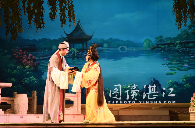 【湛江资讯】粤剧《珍珠塔》：老剧本演出新味道