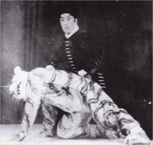 京剧《武松打虎》剧本唱词