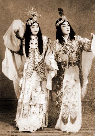 京剧《英台抗婚》