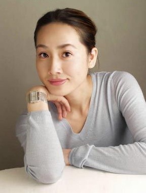 王君安 越剧生行演员 王君安